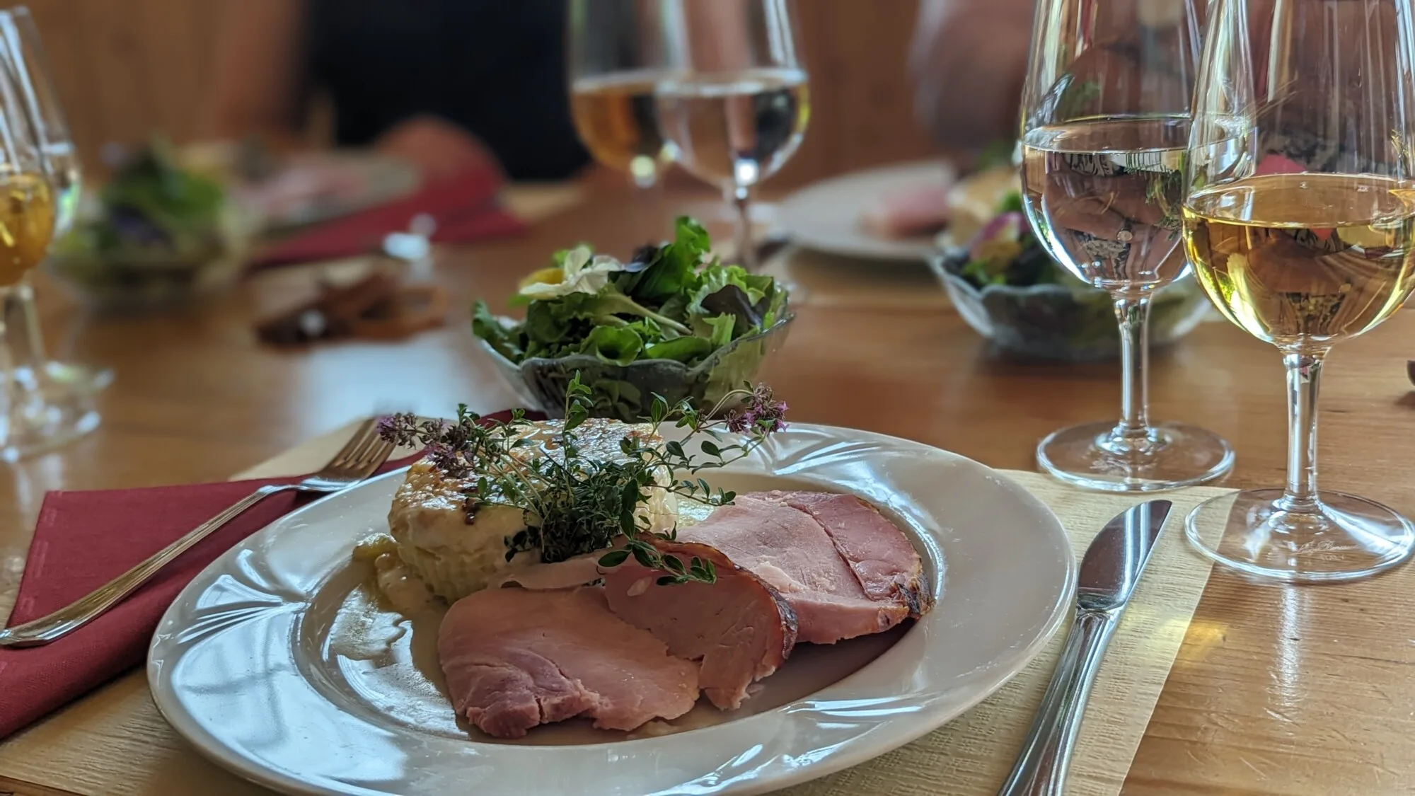 Traditionelles Emmentaler Festessen im Haflinger Zentrum